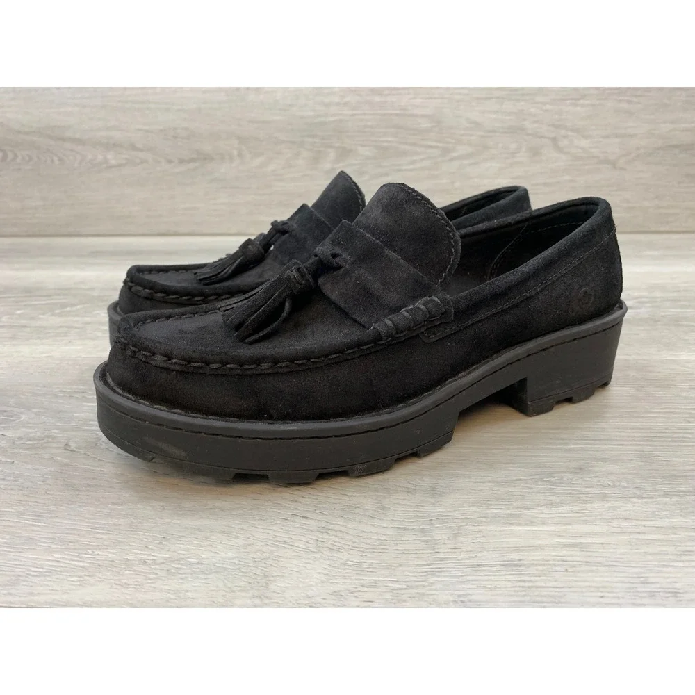 Born Women's Black Suede Tassel Loafers Lug Sole Platform Moc Toe Shoes 6 Shoes